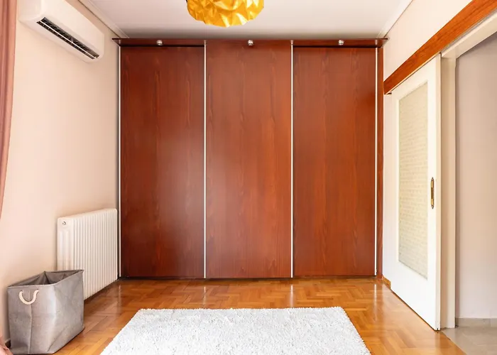 Eca Apartments Atmabnb33 Aparthotel