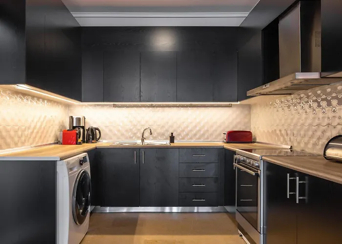 Eca Apartments Atmabnb33 Aparthotel